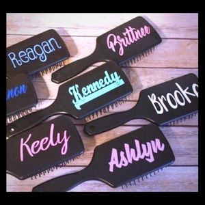 Personalized Brushes